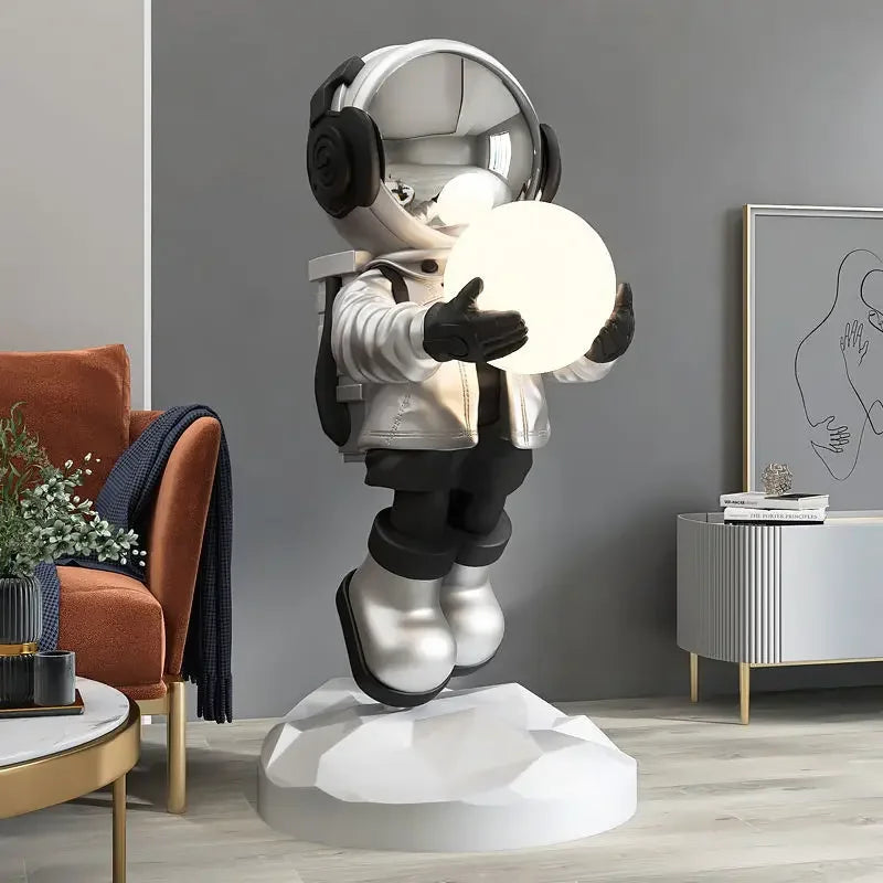 Nordic Fashion Astronaut Tray Statue