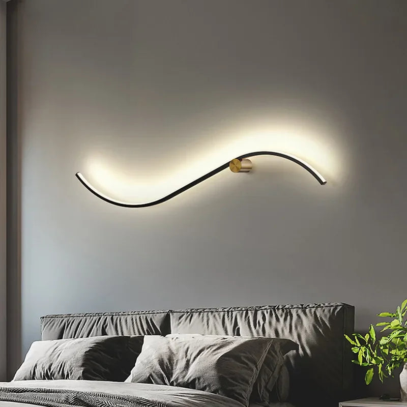 Led պատի լամպ Curved Line Wall Sconce Ննջասենյակ